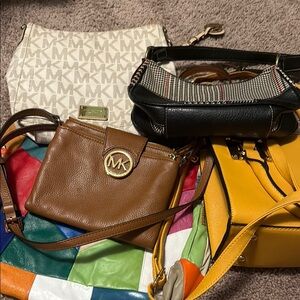 Michael Kors Brown Shoulder Bag Elegant Design